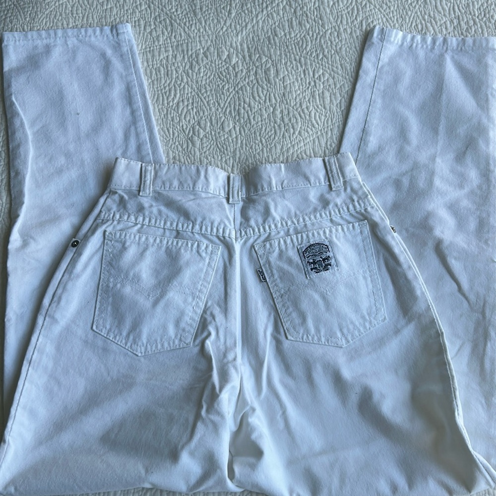 Vintage white high waisted Levi’s size 24